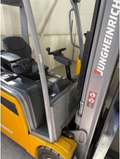 Jungheinrich Elektro Stapler EFG 216k